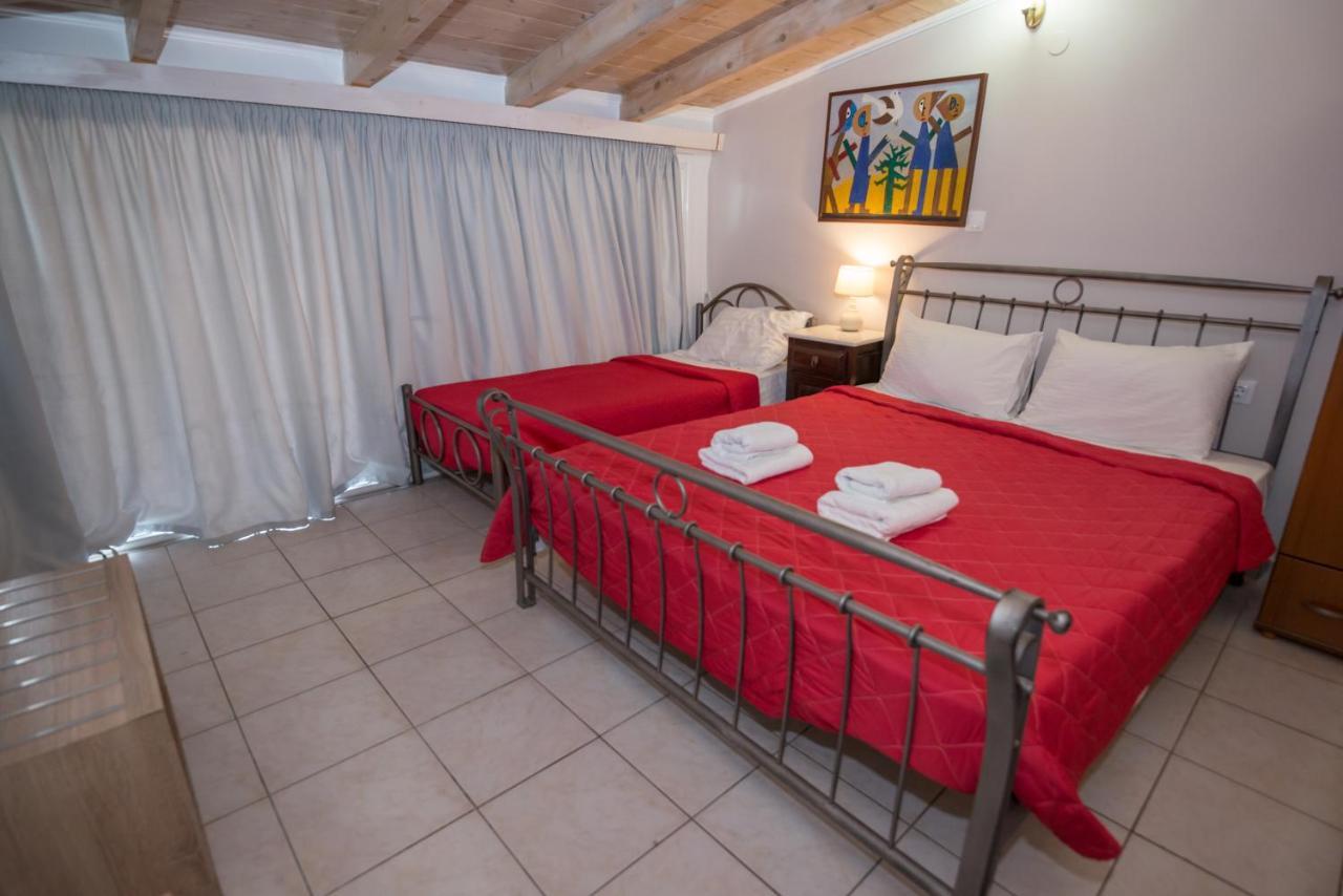 Hotel Pegasos Nikiana Extérieur photo