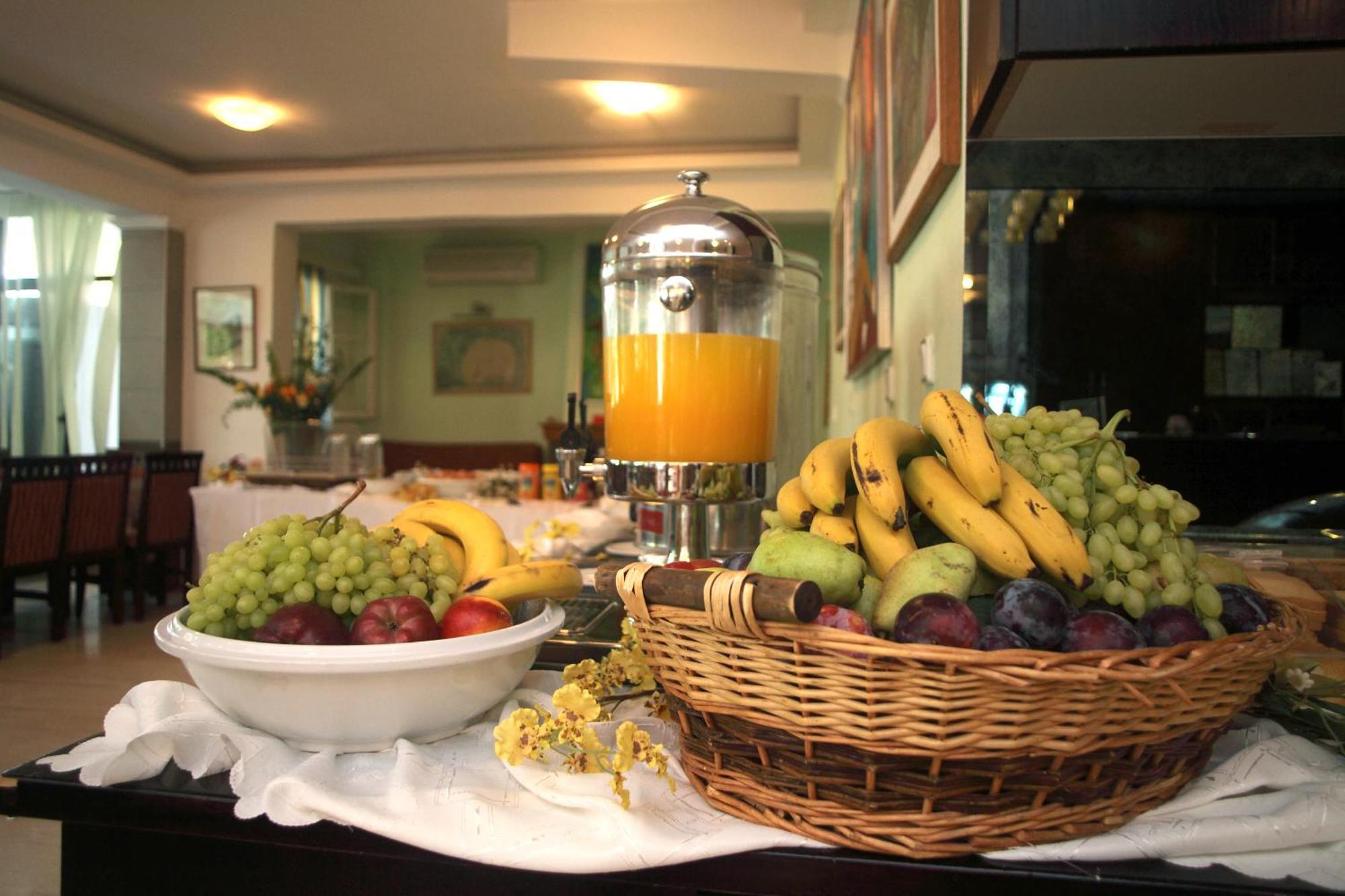 Hotel Pegasos Nikiana Extérieur photo